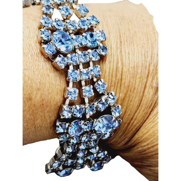 Kramer Rhinestone Bracelet Vintage Signed Kramer Rhinestone Bracelet (A1394)